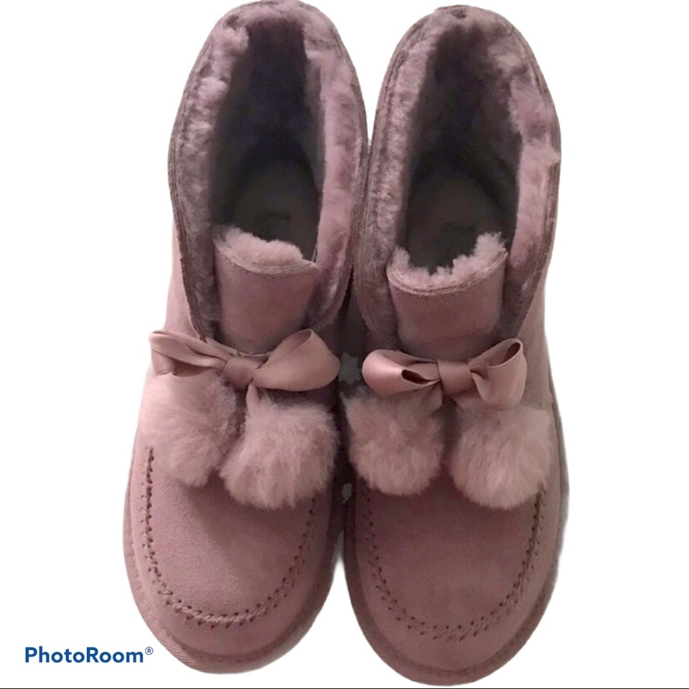 ⭐️NWOT, UGG KALLEN BOOTS/SLIPPERS, AUTHENTIC,